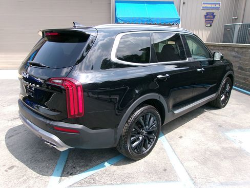 Used 2022 Kia Telluride SX w/ SX Prestige Package image 6