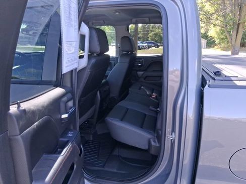 Used 2017 GMC Sierra 1500 SLT AWD/4WD image 19