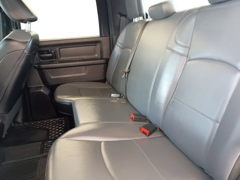 Used 2024 RAM 2500 Tradesman w/ Chrome Appearance Group AWD/4WD image 22