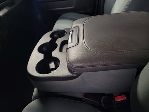 Used 2018 RAM 1500 Express image 26