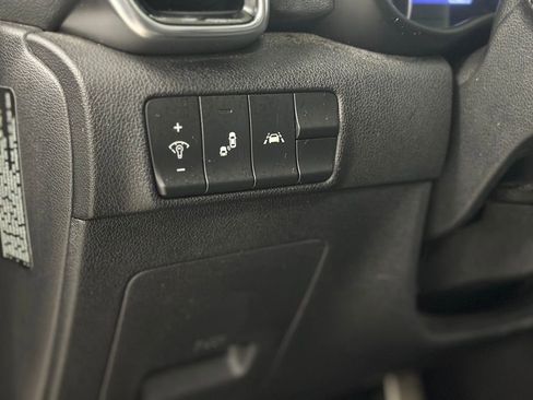 Used 2021 Kia Sportage S w/ S FWD Premium Package image 16
