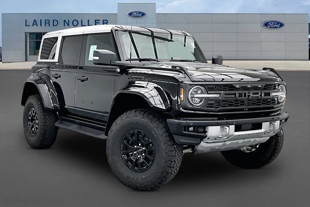 New 2026 Ford Bronco Raptor w/ Interior Carbon Fiber Pack AWD/4WD image 2