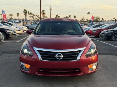 Used 2015 Nissan Altima 2.5 SV image 16