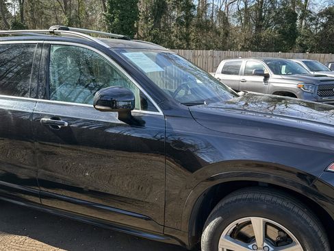 Used 2019 Volvo XC90 T5 Momentum image 17