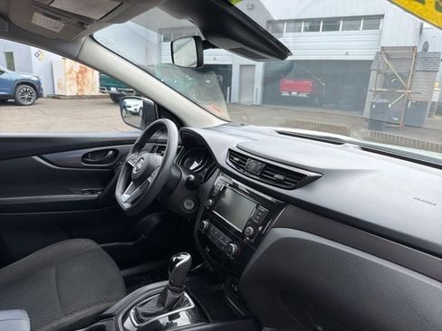 Used 2022 Nissan Rogue Sport S AWD/4WD image 19