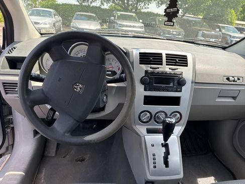 Used 2007 Dodge Caliber SXT FWD image 5