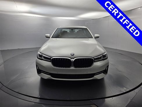 Certified 2023 BMW 540i xDrive w/ Premium Package image 3