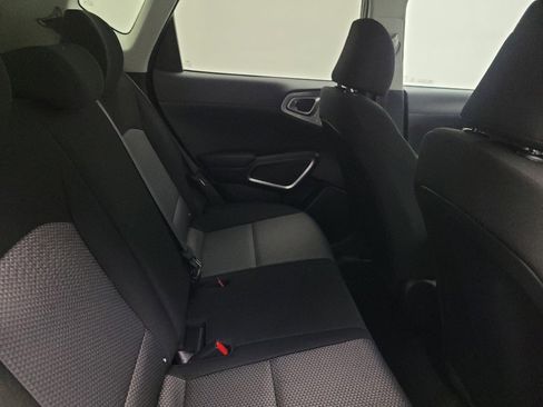 Used 2024 Kia Soul LX w/ Option Group 015 image 19