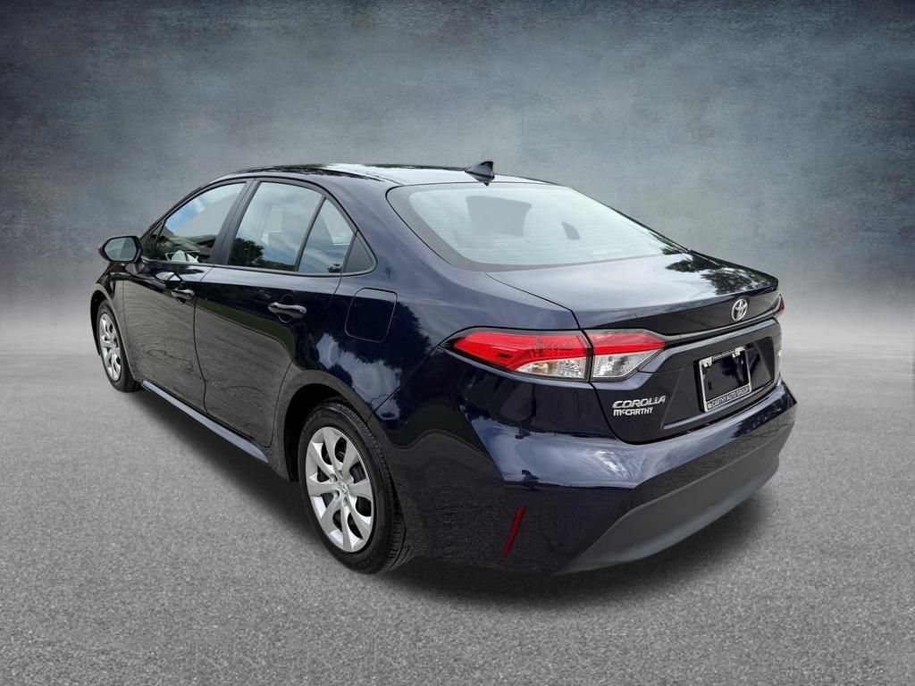Used 2025 Toyota Corolla LE FWD image 13