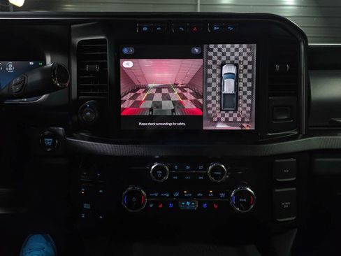 Used 2024 Ford F350 Platinum w/ FX4 Off-Road Package AWD/4WD image 33