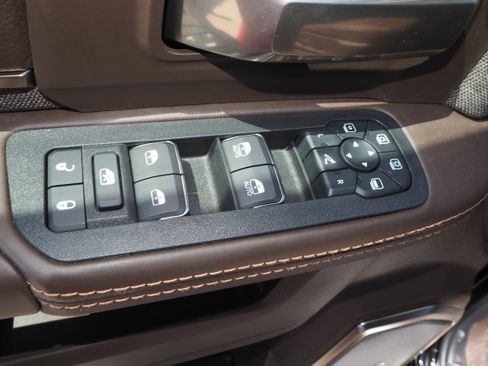 New 2025 RAM 3500 Longhorn image 31