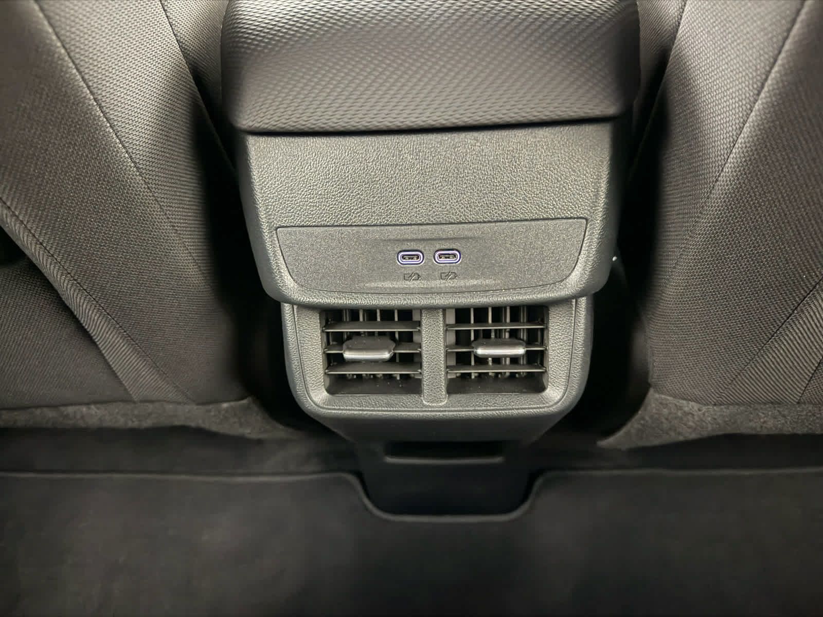 Used 2026 Chevrolet Equinox LT FWD image 21