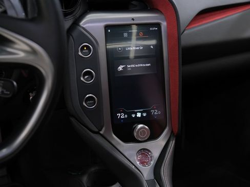 Used 2024 McLaren 750S Spider RWD image 44