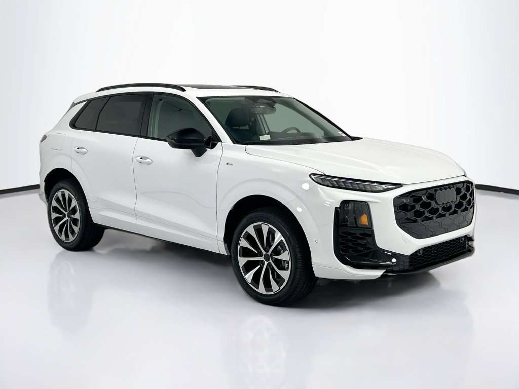 Used 2026 Audi Q3 quattro 2.0T AWD/4WD image 3