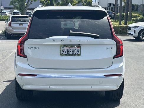 Certified 2026 Volvo XC90 B5 Core AWD/4WD image 5
