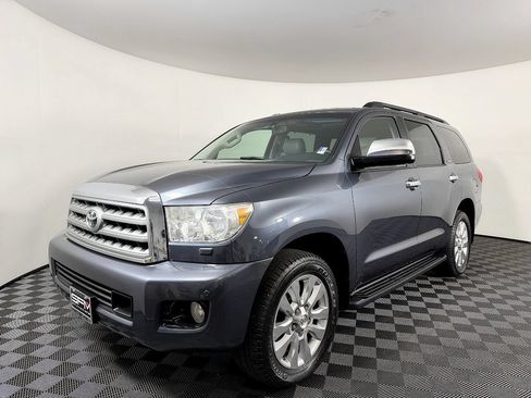 Used 2010 Toyota Sequoia Platinum AWD/4WD image 2