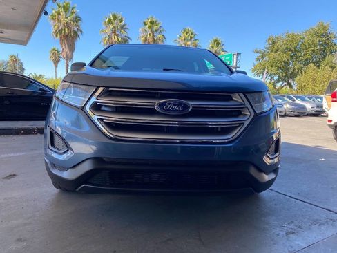 Used 2018 Ford Edge SE image 4