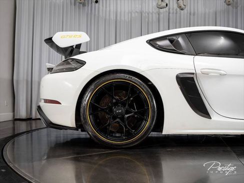 Used 2023 Porsche 718 Cayman GT4 RS RWD image 21