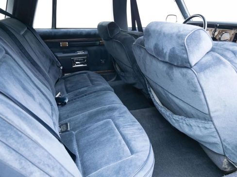 Used 1990 Buick Le Sabre Estate RWD image 33