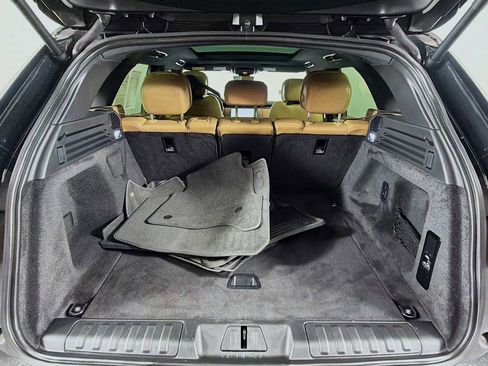 Used 2023 Land Rover Range Rover Sport SE image 26