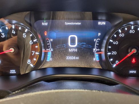 Used 2025 Jeep Compass Trailhawk AWD/4WD image 23