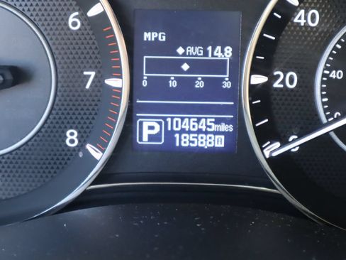 Used 2019 Nissan Armada SV w/ Driver Package RWD image 10