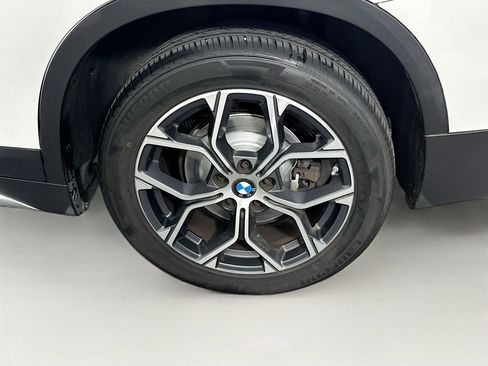 Used 2020 BMW X1 xDrive28i w/ Convenience Package AWD/4WD image 11
