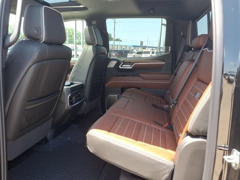New 2026 GMC Sierra 1500 Denali Ultimate AWD/4WD image 15