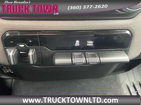 Used 2019 RAM 1500 Tradesman w/ SXT Appearance Group AWD/4WD image 23