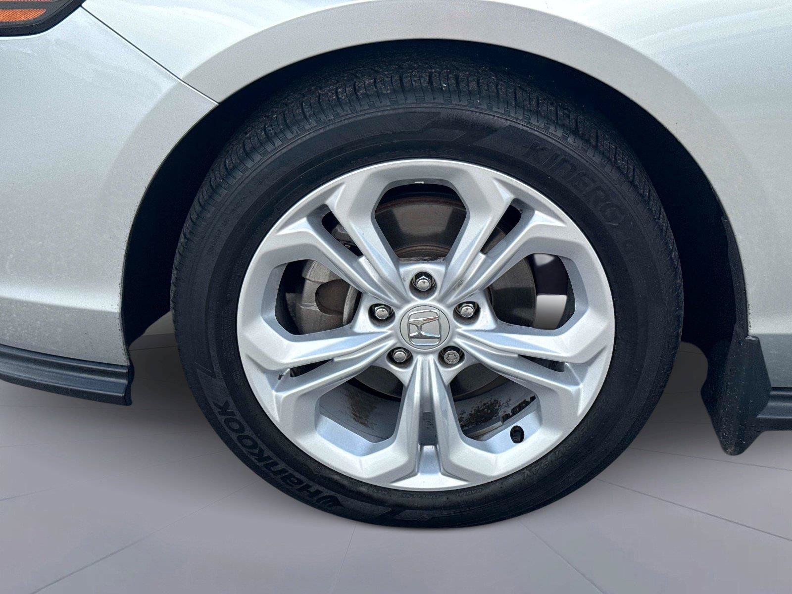 Certified 2024 Honda Accord LX image 11