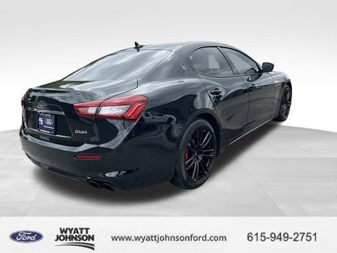 Used 2019 Maserati Ghibli S Q4 AWD/4WD image 3