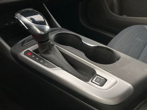 Used 2025 Buick Envista Preferred image 22