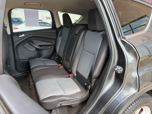 Used 2017 Ford Escape SE FWD image 29