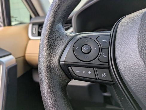 Used 2023 Toyota RAV4 LE image 19