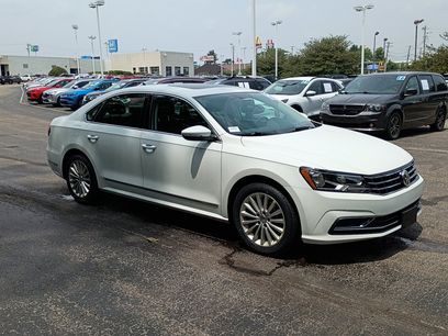 Used 2017 Volkswagen Passat 1.8T SE