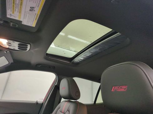 New 2026 Chevrolet Trax RS w/ Sunroof Package image 17