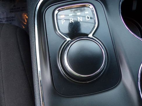 Used 2016 Dodge Durango SXT image 36