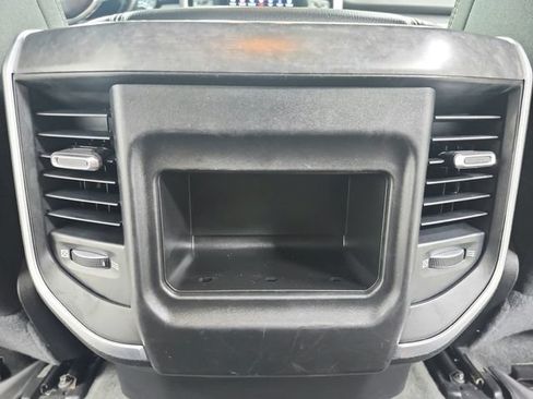 Used 2021 RAM 1500 Big Horn AWD/4WD image 37