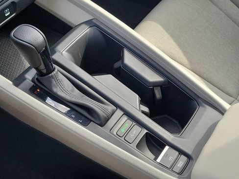 Certified 2025 Honda Accord SE image 24