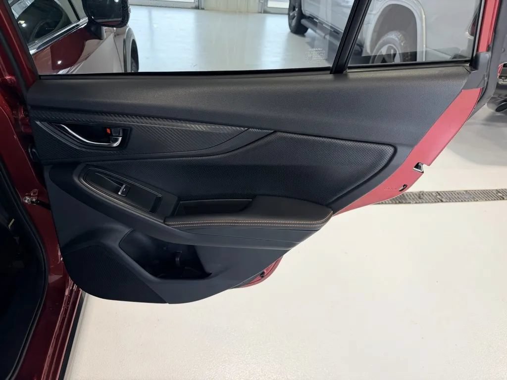 Used 2019 Subaru Crosstrek 2.0i Limited w/ Moonroof Package w/Navigation AWD/4WD image 41