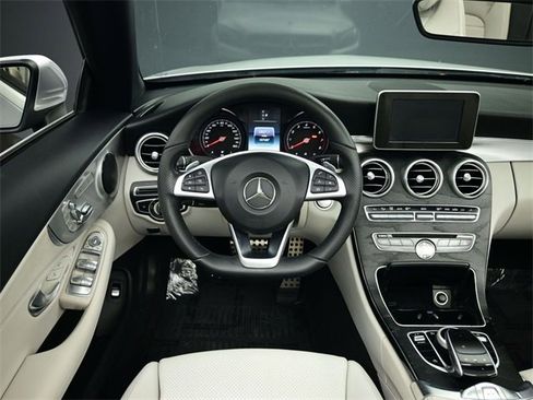 Used 2018 Mercedes-Benz C 300 Cabriolet image 5