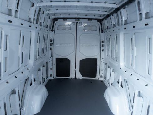 New 2025 Mercedes-Benz Sprinter 2500 image 11