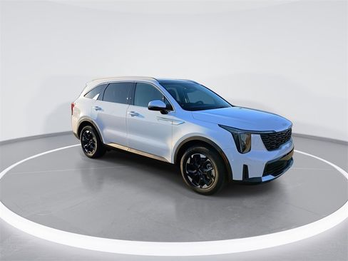 New 2026 Kia Sorento S w/ S Panoramic Sunroof Package image 2