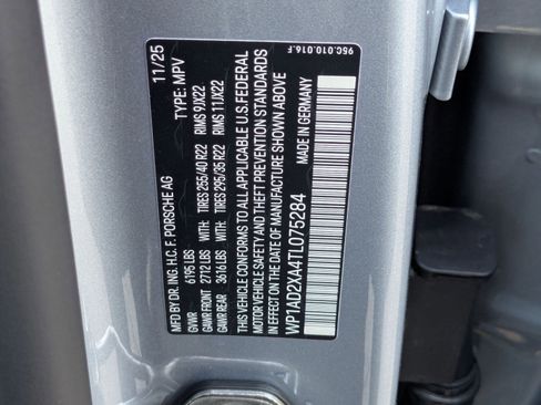 New 2026 Porsche Macan Electric RWD image 28