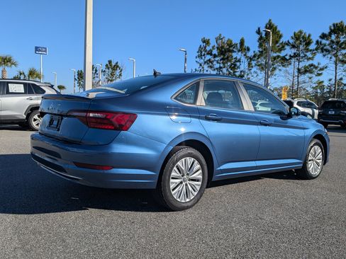 Used 2020 Volkswagen Jetta S image 4