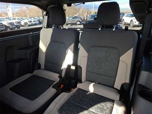 Used 2022 Ford Bronco Wildtrak image 12