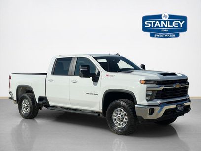 Used 2025 Chevrolet Silverado 2500 LT w/ Convenience Package