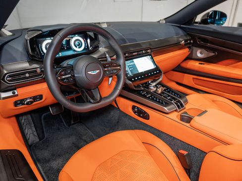 New 2026 Aston Martin Vanquish Convertible image 3