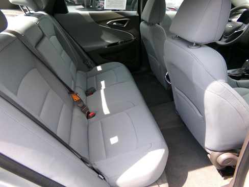Used 2018 Chevrolet Malibu Hybrid FWD image 26