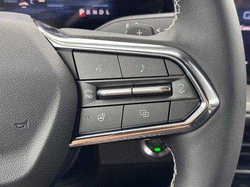 New 2026 Chevrolet Traverse LT w/ Midnight/Sport Edition FWD image 15